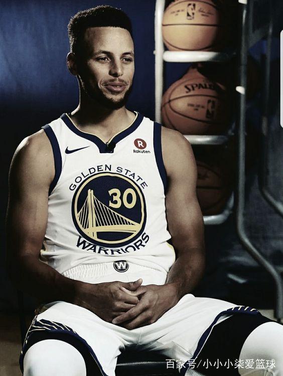 布里奇斯&塞克斯顿同砍20+，黄蜂终结7连败（布里奇斯与塞克斯顿各砍20+，黄蜂止住七连败）