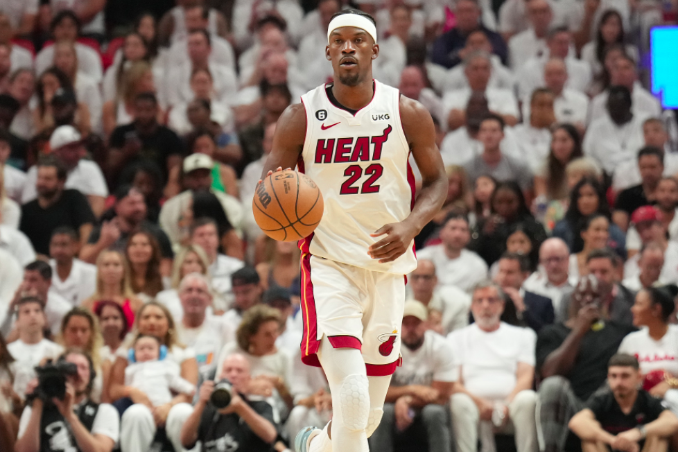 斯维拉尔：这是我人生中最美好的一年；我会永远感激德罗西（斯维拉尔：这一年是我人生最美的时光，永远感恩德罗西）