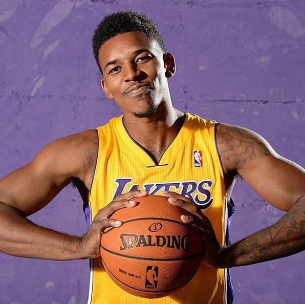 希门尼斯：进球那一刻想起了妻儿，那球是我所爱的人一起进的（希门尼斯：破门瞬间想到妻儿，那粒进球是我与挚爱共同完成的）