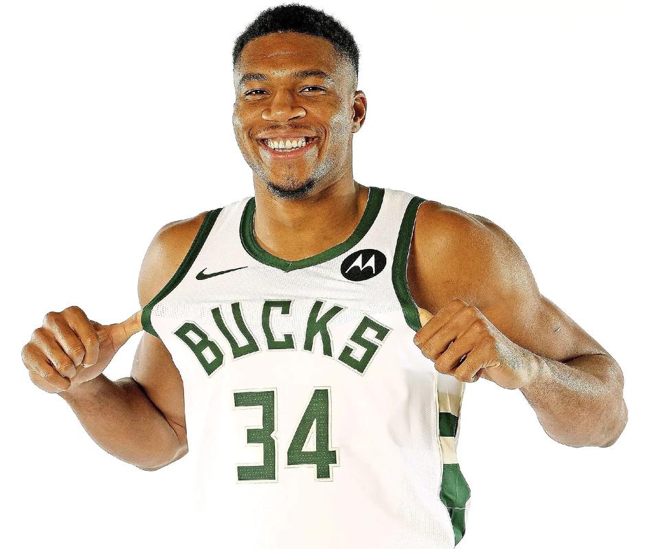 崛起！诺里斯打破了红牛和梅奔自10年起对世界冠军的垄断（诺里斯登顶，终结红牛与梅奔自2010年的冠军垄断）