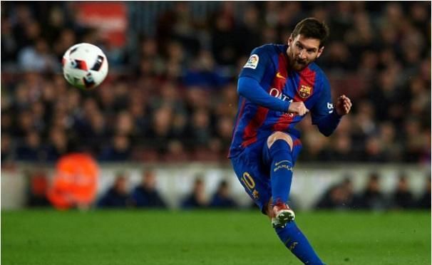 法媒：巴萨、拜仁、米兰和尤文关注南特17岁中卫塔蒂（法媒称：巴萨、拜仁、米兰与尤文有意南特17岁中卫塔蒂）