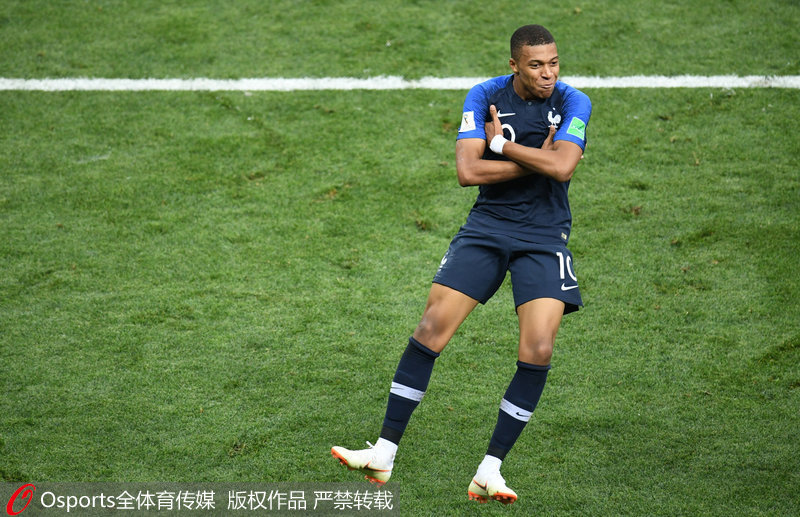 帕雷德斯父亲：我了解一些事情，知道迪巴拉想来博卡