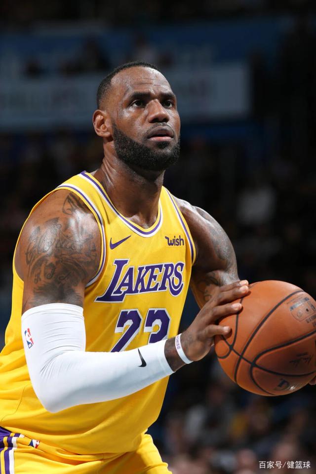 记者：贝尔纳尔将参加巴萨B队的训练赛以继续提升状态（记者：贝尔纳尔将随巴萨B队出战训练赛，继续提升状态）